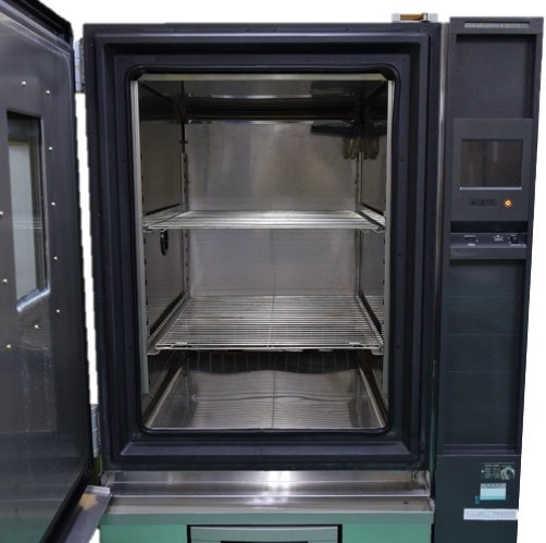 恒温恒湿試験機